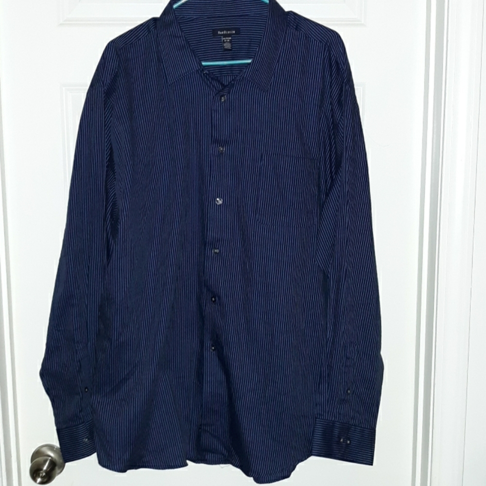 💥2/$25 Van Heusen xxl navy stripe button shirt